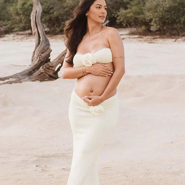Beige 2-in-1 3D Flowers Knit Backless Photoshoot Maternity Maxi Dress