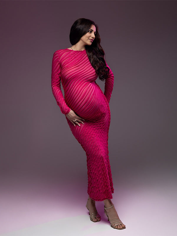 Momsmood Ruffle Pleated Bodycon Photoshoot Maternity Maxi Dress