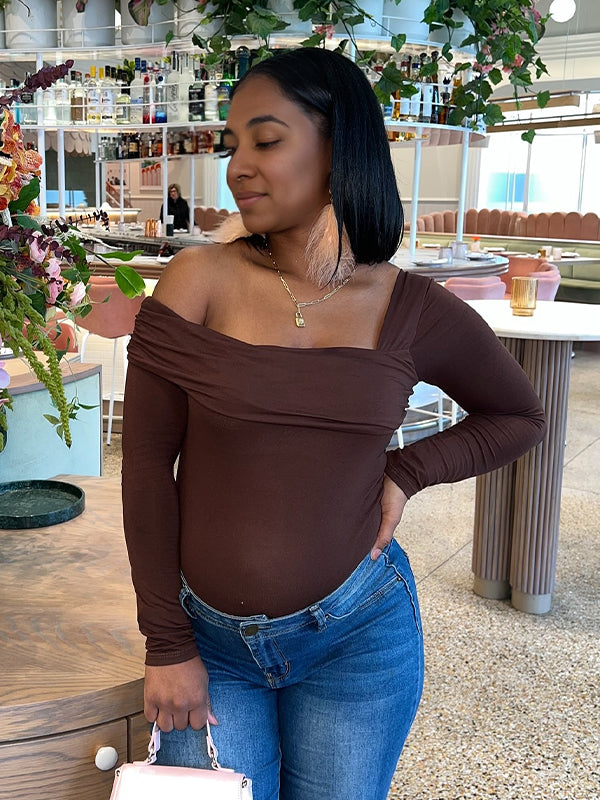 Momsmood Dark Brown Solid Color Oblique Shoulder Ruched Fashion Daily Date Party Maternity Top