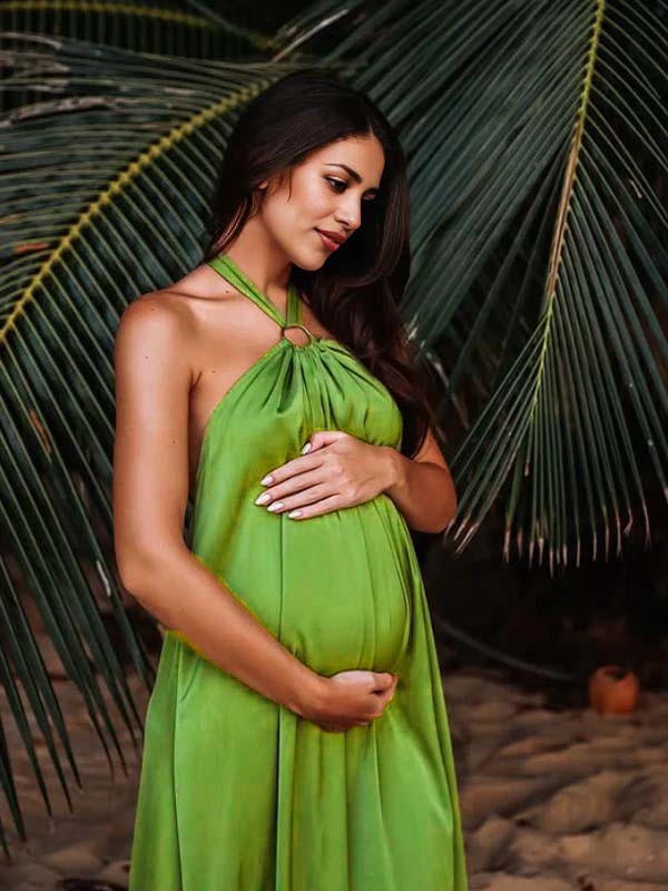 Green Halter Neck Sleeveless Maternity Photoshoot Maxi Dress