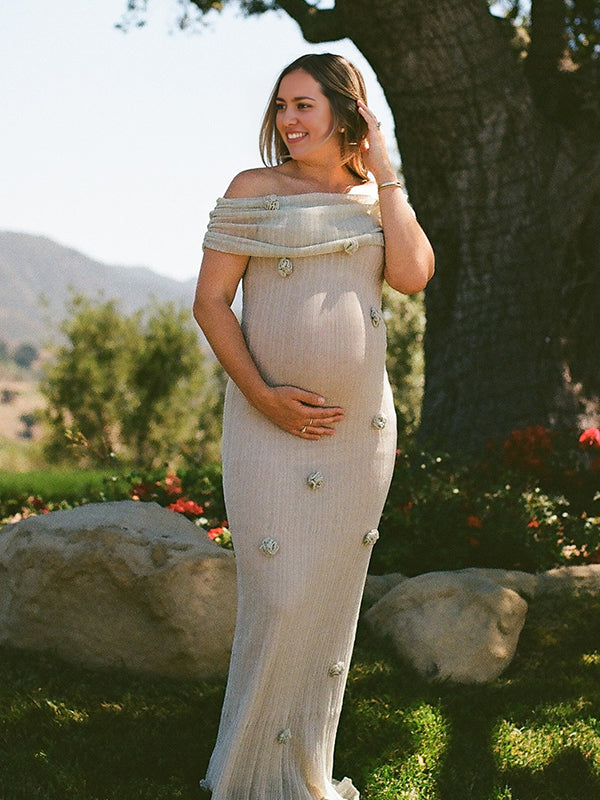 Momsmood Matcha Knit 3D Flowers Off Shoulder Elegant Maternity Maxi Dress