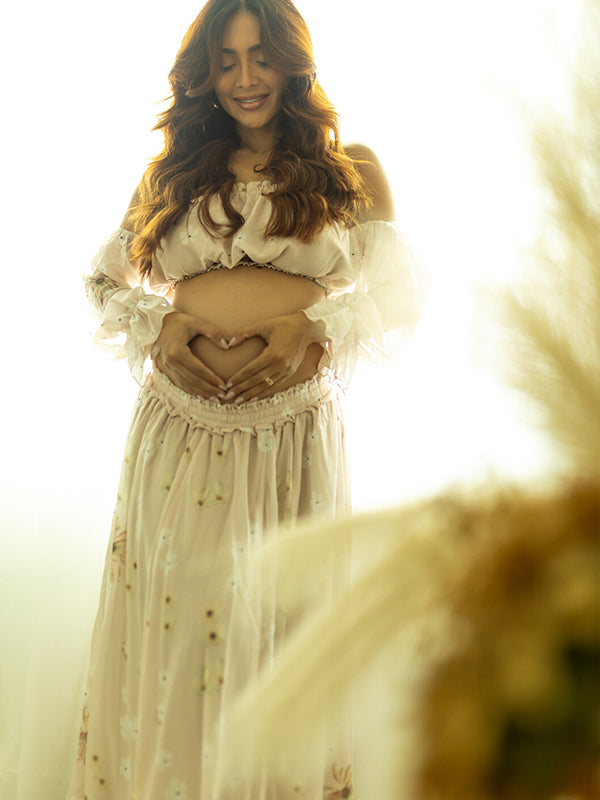 Momsmood Two Piece Boho Flower Embroidery Boho Off Shoulder Grenadine Crop Bandeau Photoshoot Maternity Maxi Dress