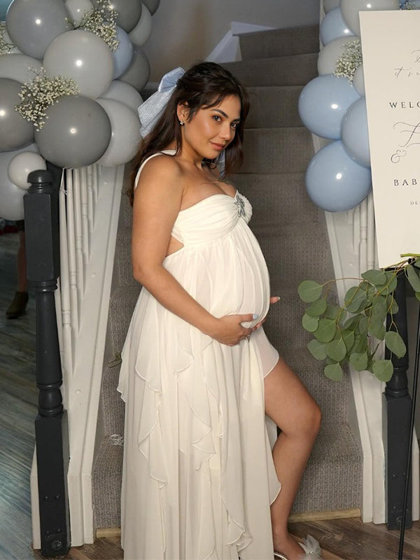 Momsmood White Backless Bandeau Wavy Edge Backless High Waist Baby Shower Maternity Maxi Dress