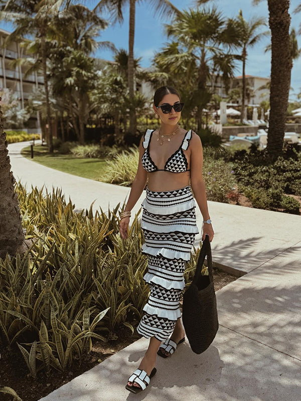 Momsmood Crochet Two Piece Set Halter Neck Bra And Multilayer Ruffle Bodycon Maternity Maxi Dress