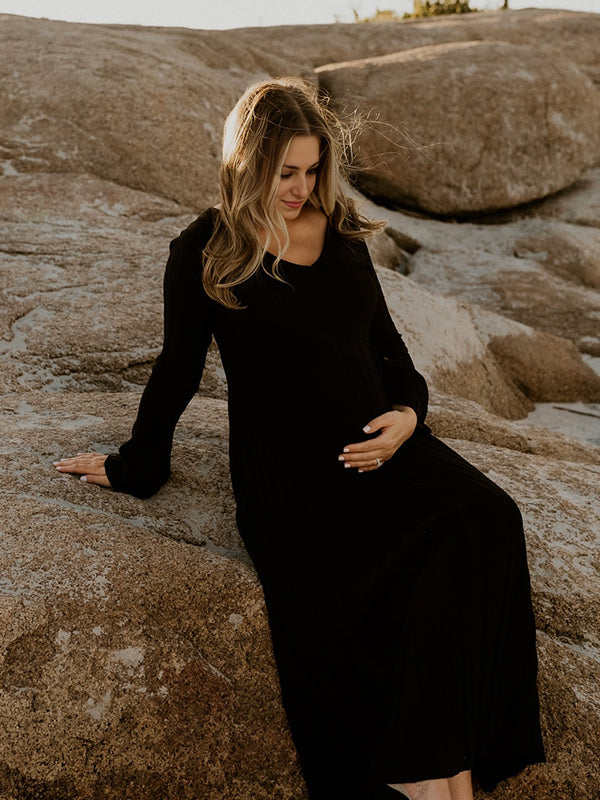 Momsmood Knit Pleated Big Swing V-neck Plus Size Sweater Elegant Going Out Maternity Photoshoot Baby Shower Maxi Dress