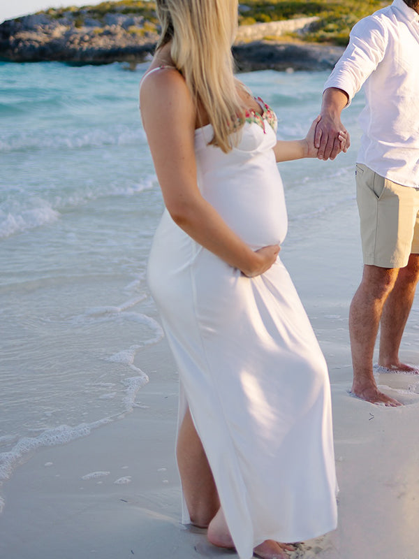 Momsmood White 3D Flowers Spaghetti Strap Bodycon Zippers Beach Vacation Baby Shower Maternity Photoshoot Maxi Dress