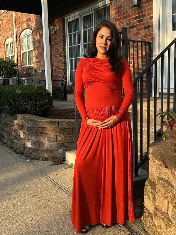 Momsmood Red Round Neck Pocket Ruched Maternity Photoshoot Maxi Dress