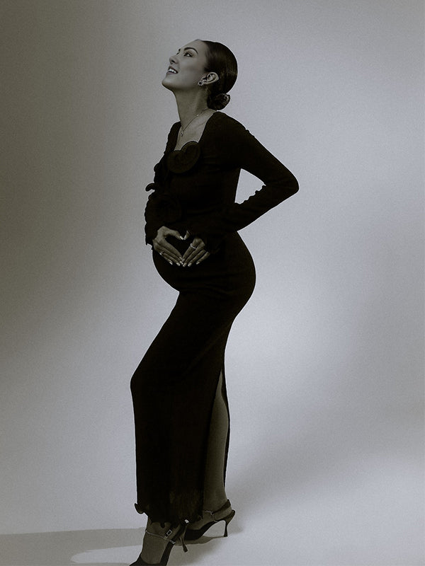 Momsmood Black 3D Flowers Ruffle Back Slit Bodyocn Photoshoot Baby Shower Maternity Maxi Dress