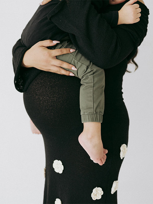 Momsmood 3D Flowers Off Shouler Ruched Photoshoot Baby Shower Maternity Maxi Dress