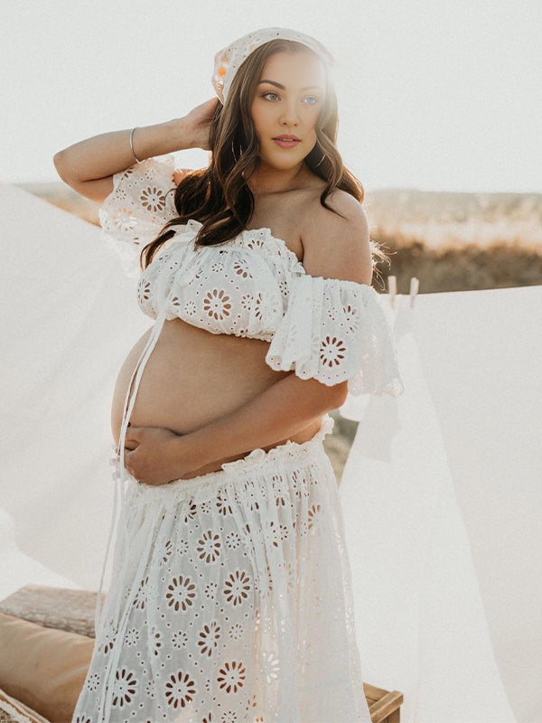 Momsmood 2-in-1 Lace Cut Out Ruffle Front Slit Off Shoulder Flowy Boho Photoshoot Maternity Maxi Dress